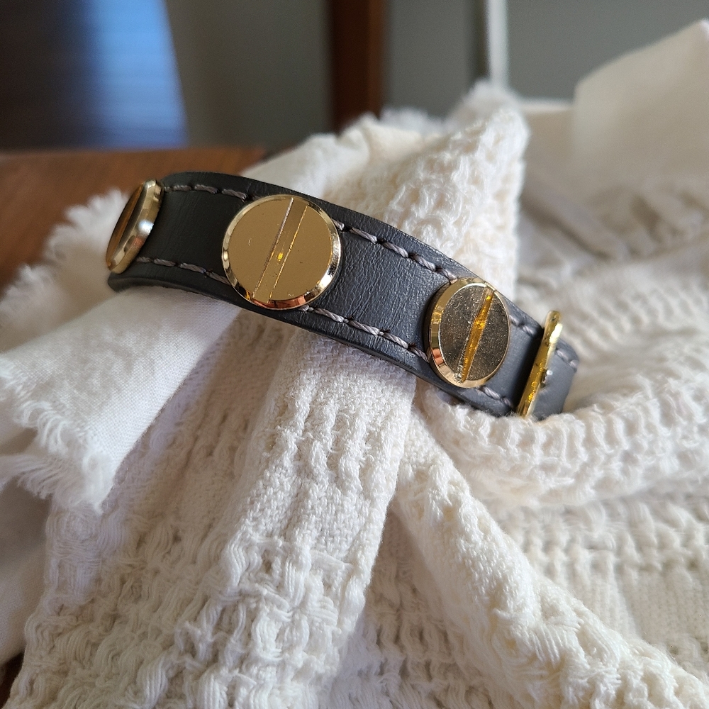 Leather and Gold- Colored accent Belt Bracelet - Picture 2 of 16